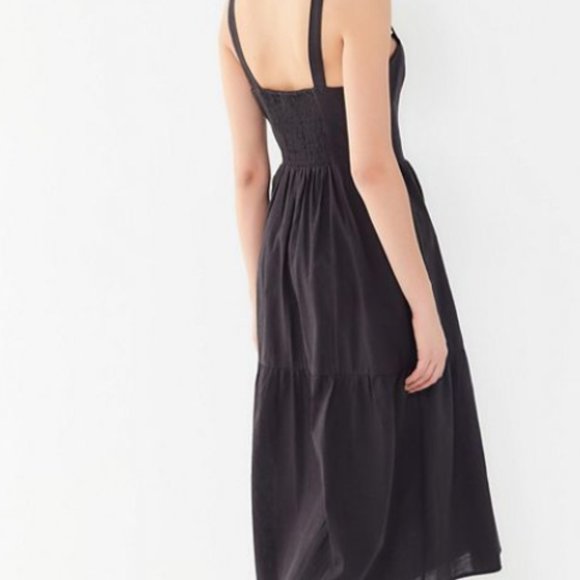 Urban Outfitters Positano Midi Dress in Black - Picture 2 of 4